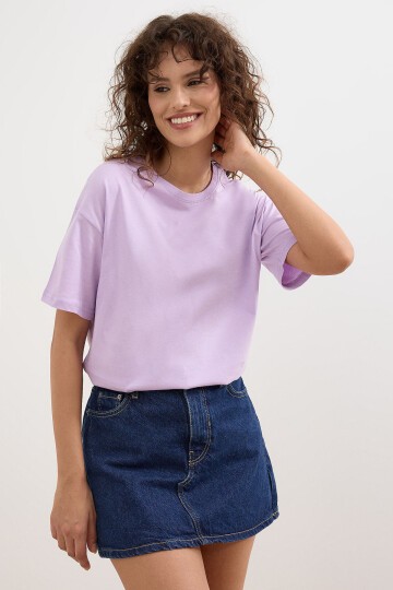 Kadın Bisiklet Yaka Kısa Kollıu Oversize T-shirt