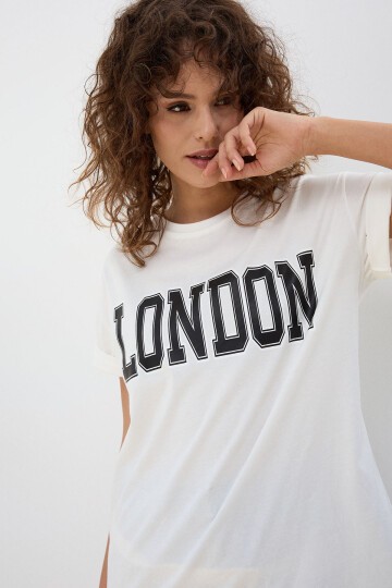 Kadın London Baskılı Kısa Kollu T-shirt