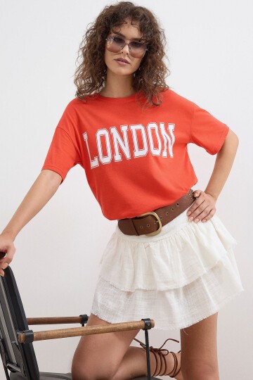 Kadın Bisiklet Yaka London Baskılı T-shirt