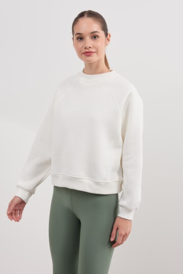 Kadın Üç İplik Bisiklet Yaka Crop Sweatshirt