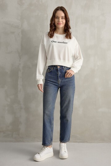 Kadın One Baskı Yarasa Kol Crop Sweatshirt